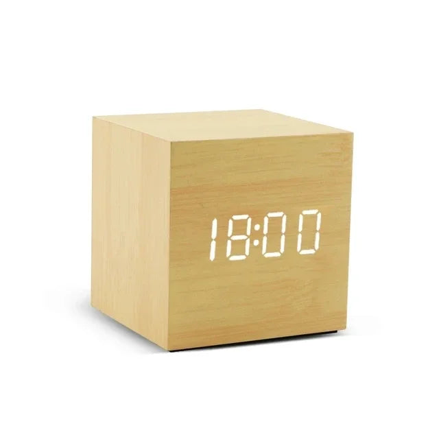 Veilleuse numérique en bois avec commande sonore et affichage LED